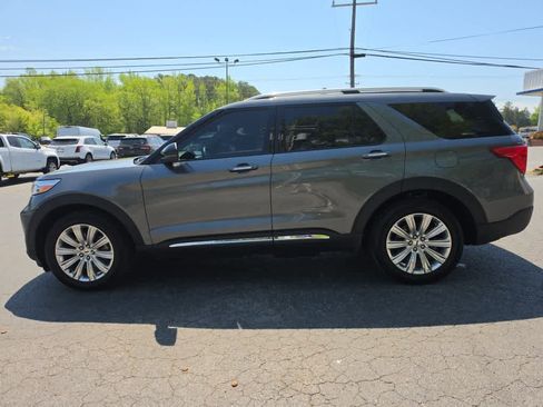 Used 2024 Ford Explorer Limited w/ Limited Technology Package AWD/4WD image 6