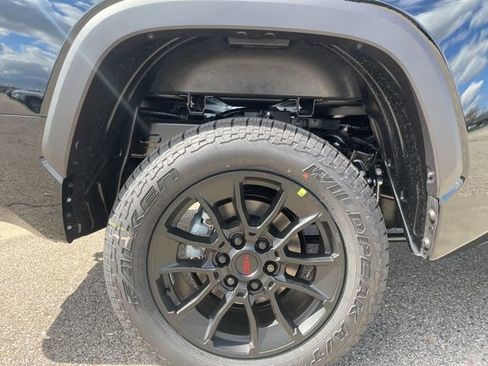New 2026 Toyota Tundra SR5 AWD/4WD image 10