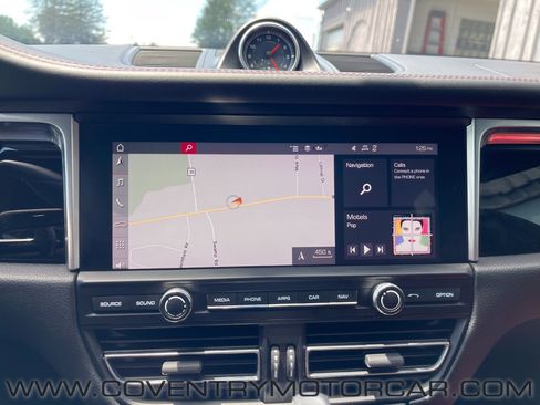 Used 2020 Porsche Macan S image 17