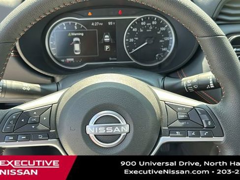 New 2025 Nissan Versa SR w/ Trunk Package image 11