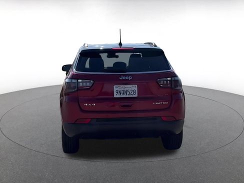 Used 2025 Jeep Compass Limited AWD/4WD image 9