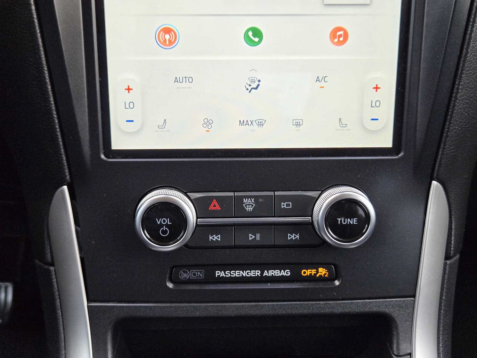 Used 2024 Ford Edge SEL AWD/4WD image 20