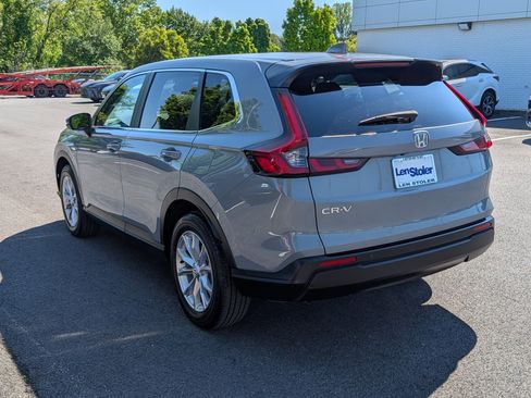 Used 2024 Honda CR-V EX-L image 5