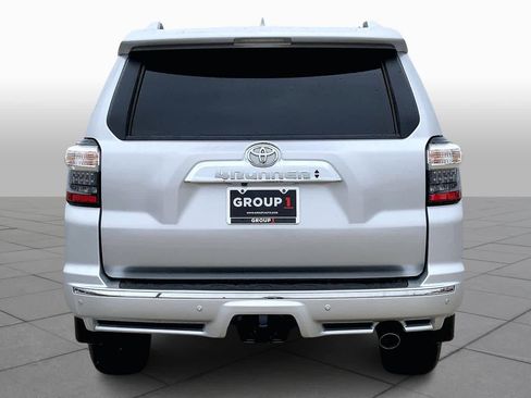 Used 2023 Toyota 4Runner Limited AWD/4WD image 5