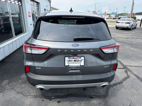 Used 2022 Ford Escape SE AWD/4WD image 4