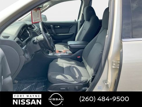 Used 2014 Chevrolet Traverse LT w/ All-Star Edition AWD/4WD image 13