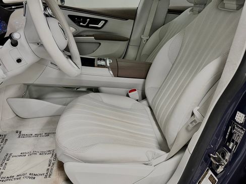 Used 2023 Mercedes-Benz EQS 580 4MATIC Sedan image 24