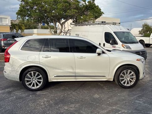 Used 2016 Volvo XC90 T6 Inscription w/ Vision Package image 3