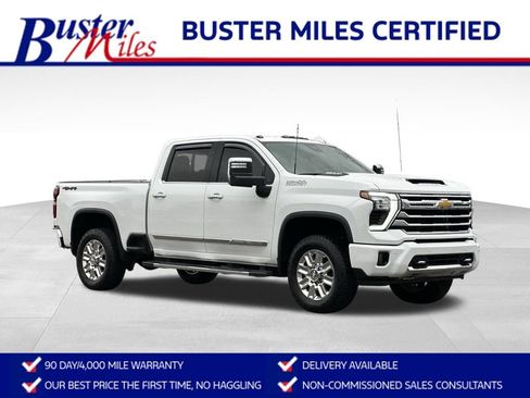 Used 2025 Chevrolet Silverado 2500 High Country image 1