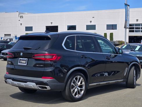 Used 2021 BMW X5 sDrive40i w/ Premium Package RWD image 7
