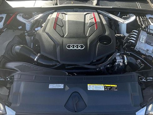 Used 2023 Audi S4 Premium Plus w/ Premium Plus Package AWD/4WD image 9