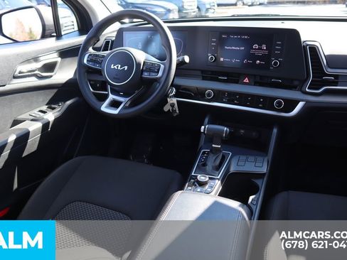 Used 2024 Kia Sportage LX image 23