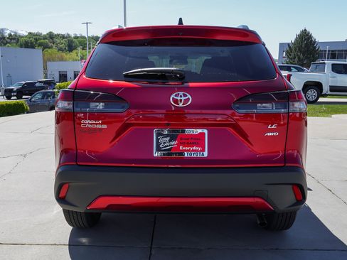 New 2026 Toyota Corolla Cross LE w/ Cold Weather Package AWD/4WD image 7