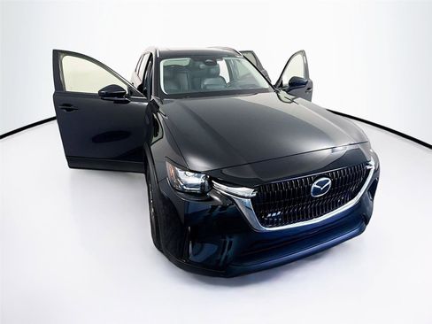 Used 2024 MAZDA CX-90 3.3 Turbo w/ Preferred Plus AWD/4WD image 34