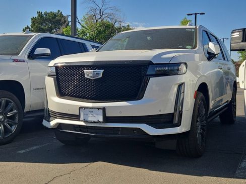 Used 2022 Cadillac Escalade ESV Sport w/ Touring Package AWD/4WD image 1
