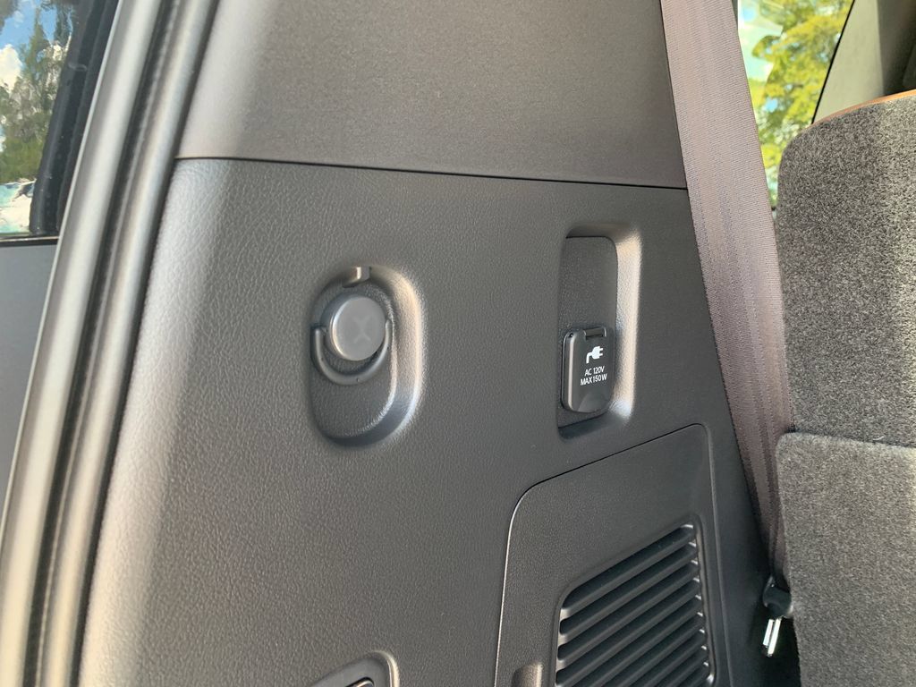 New 2026 Nissan Armada SL AWD/4WD image 8