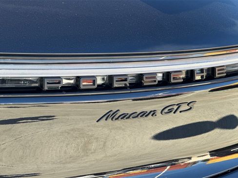 Used 2023 Porsche Macan GTS image 36
