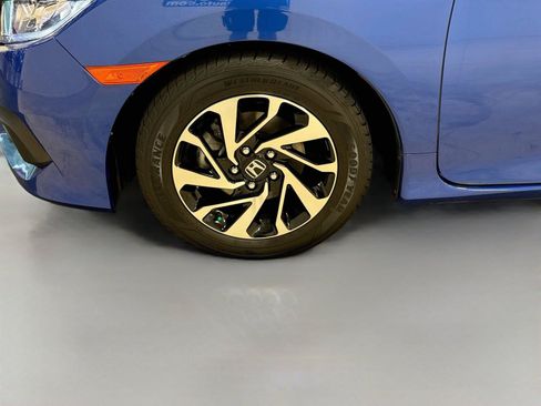 Used 2018 Honda Civic LX-P image 28