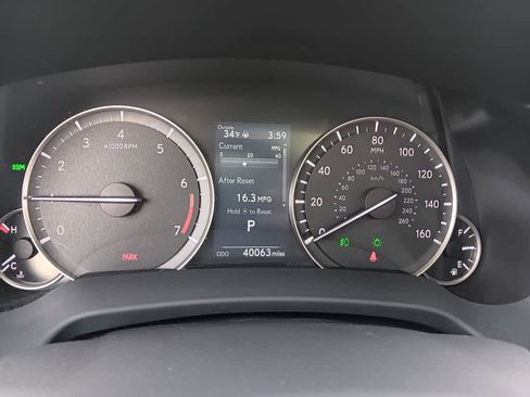 Used 2022 Lexus RX 350L Premium w/ Premium Package image 27