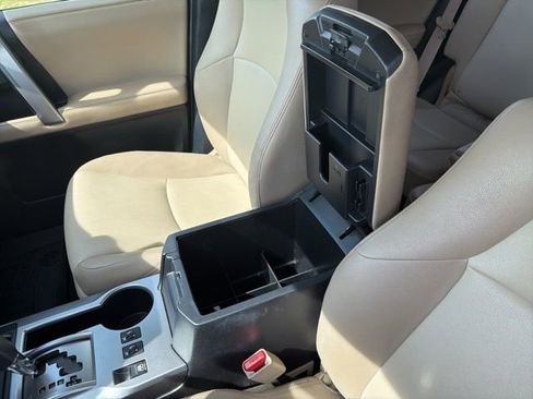 Used 2014 Toyota 4Runner SR5 Premium AWD/4WD image 22