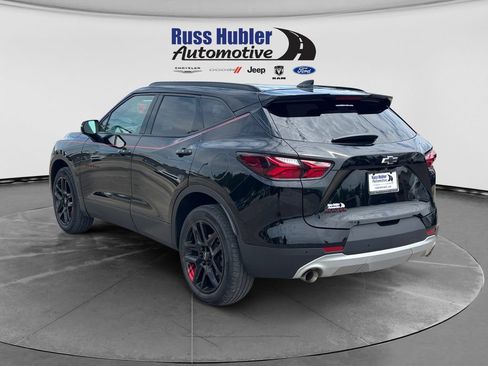 Used 2022 Chevrolet Blazer LT w/ Redline Edition FWD image 3