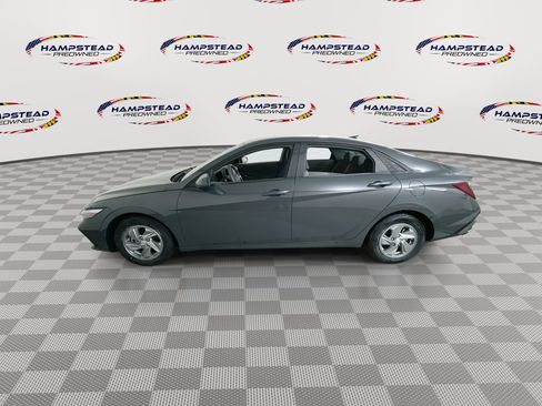 Used 2024 Hyundai Elantra SE image 5