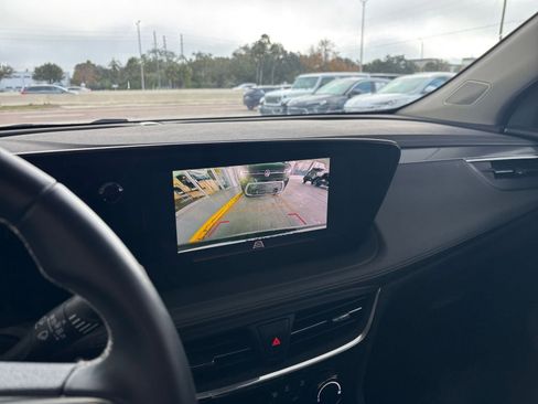 Used 2025 Buick Encore GX Preferred image 17