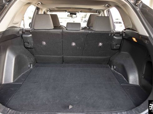 Used 2021 Toyota RAV4 XLE w/ Convenience Package AWD/4WD image 13