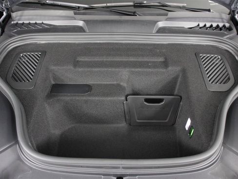 New 2025 Porsche Macan Turbo Electric image 20