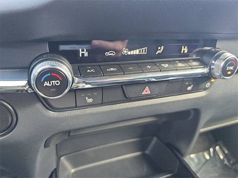 Used 2025 MAZDA CX-30 AWD 2.5 S w/ Preferred Package image 22