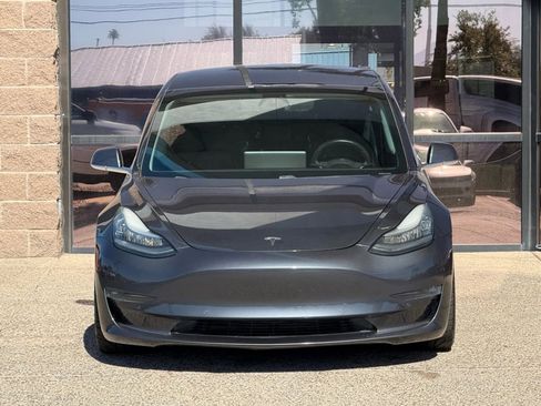 Used 2019 Tesla Model 3 Long Range image 19