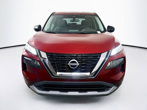 Used 2023 Nissan Rogue S FWD image 2