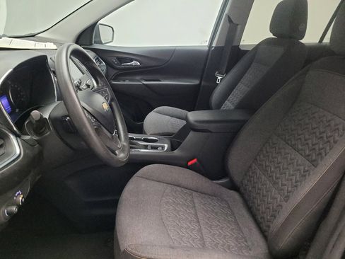 Used 2022 Chevrolet Equinox LT image 17
