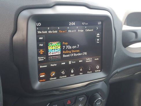 Certified 2022 Jeep Renegade Limited AWD/4WD image 27