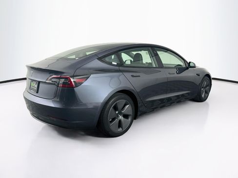 Used 2023 Tesla Model 3 Standard Range RWD image 9