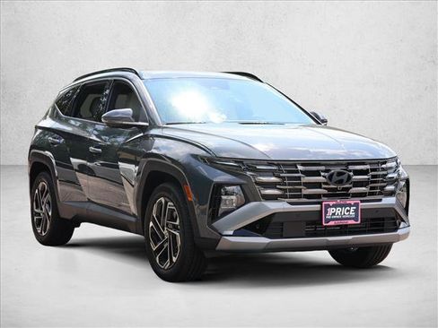 Certified 2026 Hyundai Tucson Limited AWD/4WD image 3