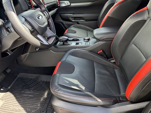 Used 2024 Ford Ranger Raptor image 9