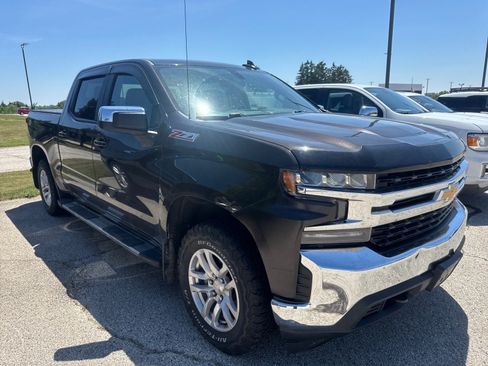 Used 2019 Chevrolet Silverado 1500 LT w/ True North Edition AWD/4WD image 3