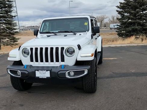 Used 2023 Jeep Wrangler Sahara w/ Cold Weather Group image 4