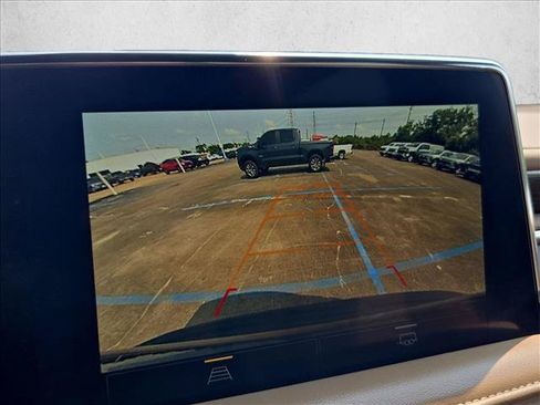 Used 2024 Chevrolet Suburban Premier AWD/4WD image 14