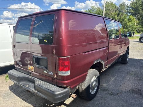 Used 2011 Ford E-350 and Econoline 350 Super Duty w/ Commercial Cargo Van Pkg RWD image 13