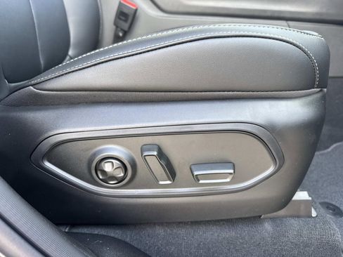 New 2026 Jeep Grand Cherokee Limited w/ Trailer Tow Package image 12