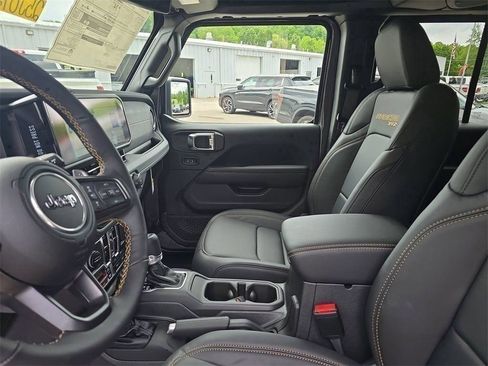 New 2025 Jeep Wrangler Unlimited Rubicon 392 AWD/4WD image 11
