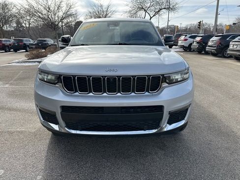 Used 2024 Jeep Grand Cherokee L Limited w/ Luxury Tech Group II image 3