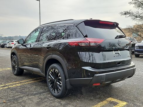 New 2026 Nissan Rogue SV image 4