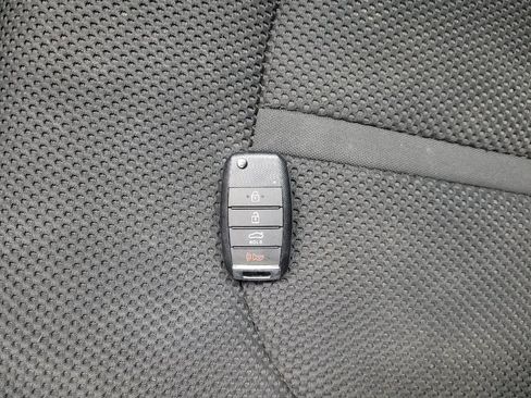 Used 2019 Kia Optima LX FWD image 32