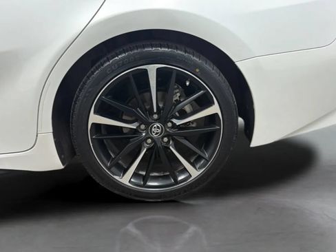 Used 2018 Toyota Camry XSE w/ Audio Package FWD image 28