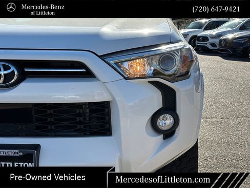 Used 2020 Toyota 4Runner 4WD image 9