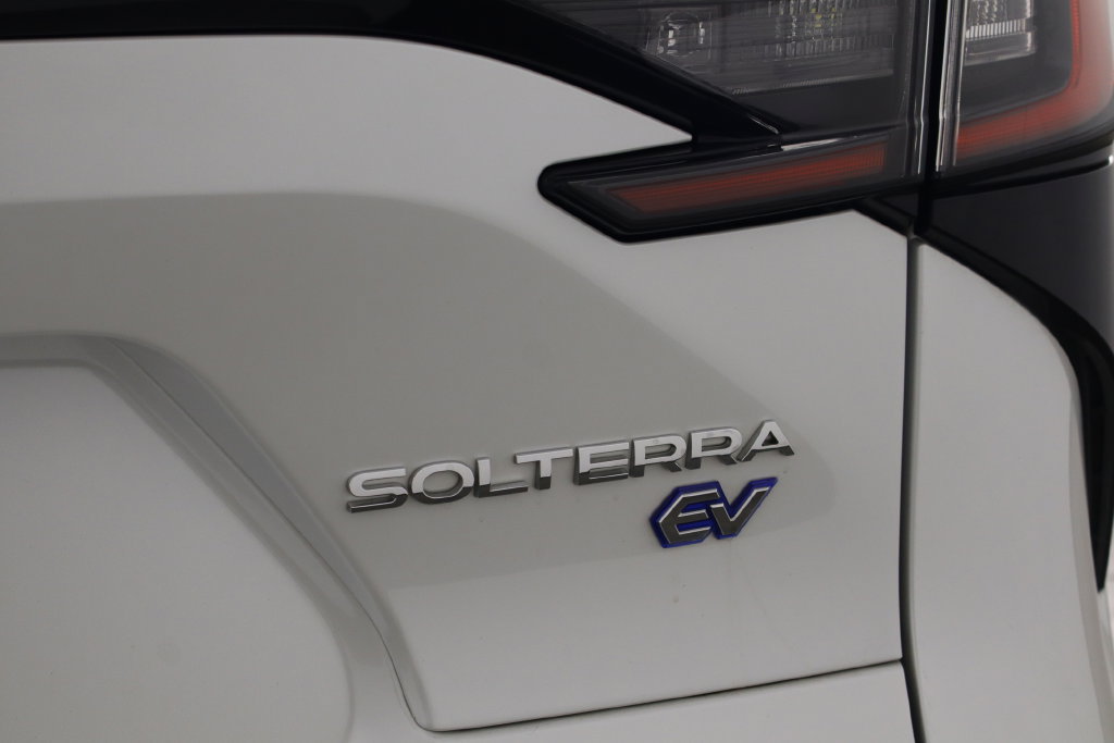 Used 2023 Subaru Solterra AWD image 39