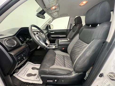 Used 2018 Toyota Tundra SR5 image 4